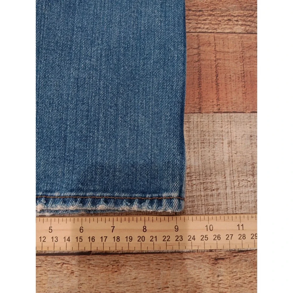 American Eagle Outfitters product pair